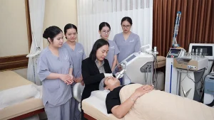 hoc-nghe-cham-soc-da-01